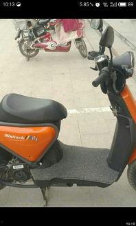 国产铃鹿摩托车评测视频,性能卓越，性价比高，值得入手！